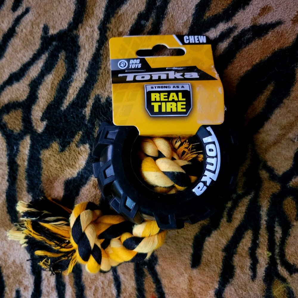 Dog Toy Tonka Tire w Rope Xsmall and Tough New!